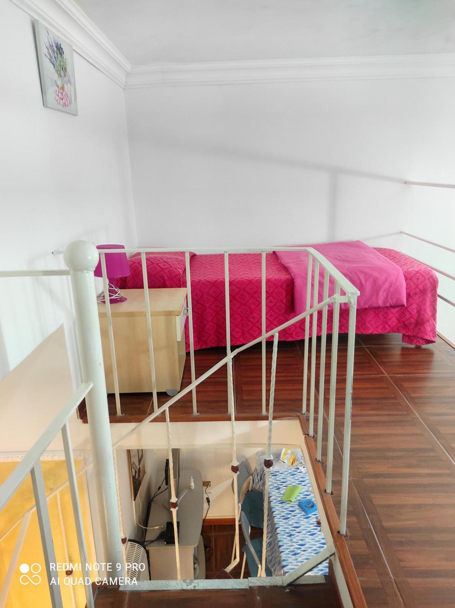 Nella Storica Piazza Carlo Iii Appartement *